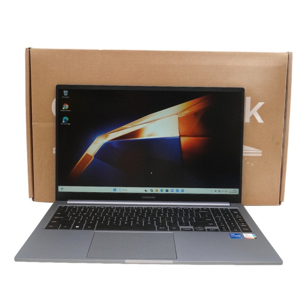 Samsung Galaxy Book4 - i5-1335U 16GB RAM 512GB SSD, Samsung, Zo goed als nieuw, Support@Samsung.com, 129, Samsung-ro, Yeongtong-gu
Suwon-si, Gyeonggi-do 16677
South Korea