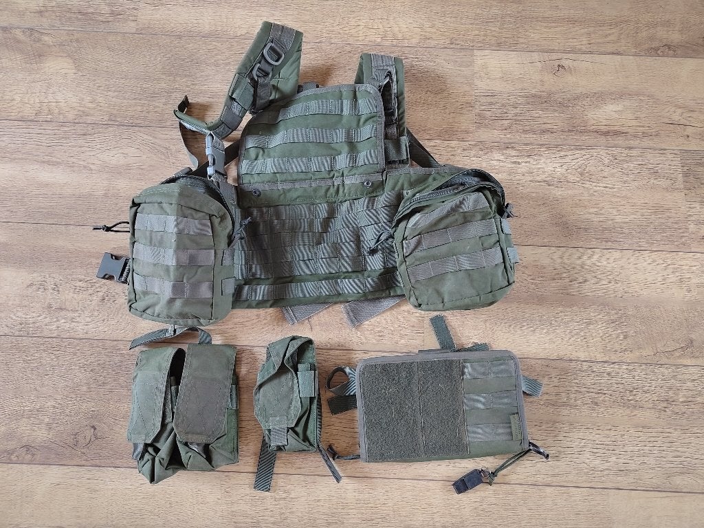Warrior Assault Systems vest/chest rig, Ophalen of Verzenden, Landmacht, Nederland, Kleding of Schoenen