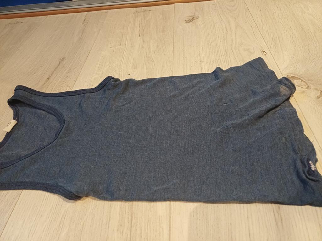 Hemd donker blauw van cosilana wol zijde 140, Kinderen en Baby's, Kinderkleding | Maat 140, Ophalen of Verzenden, Jongen, Shirt of Longsleeve