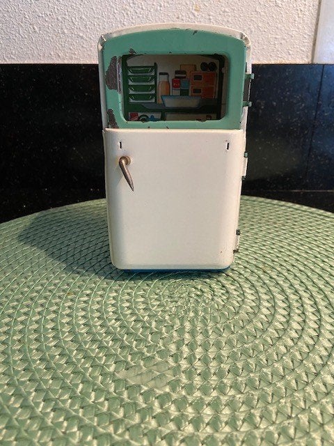 Mini koelkast poppenhuis ijskast Japan Alps jaren '40-'50, Ophalen of Verzenden