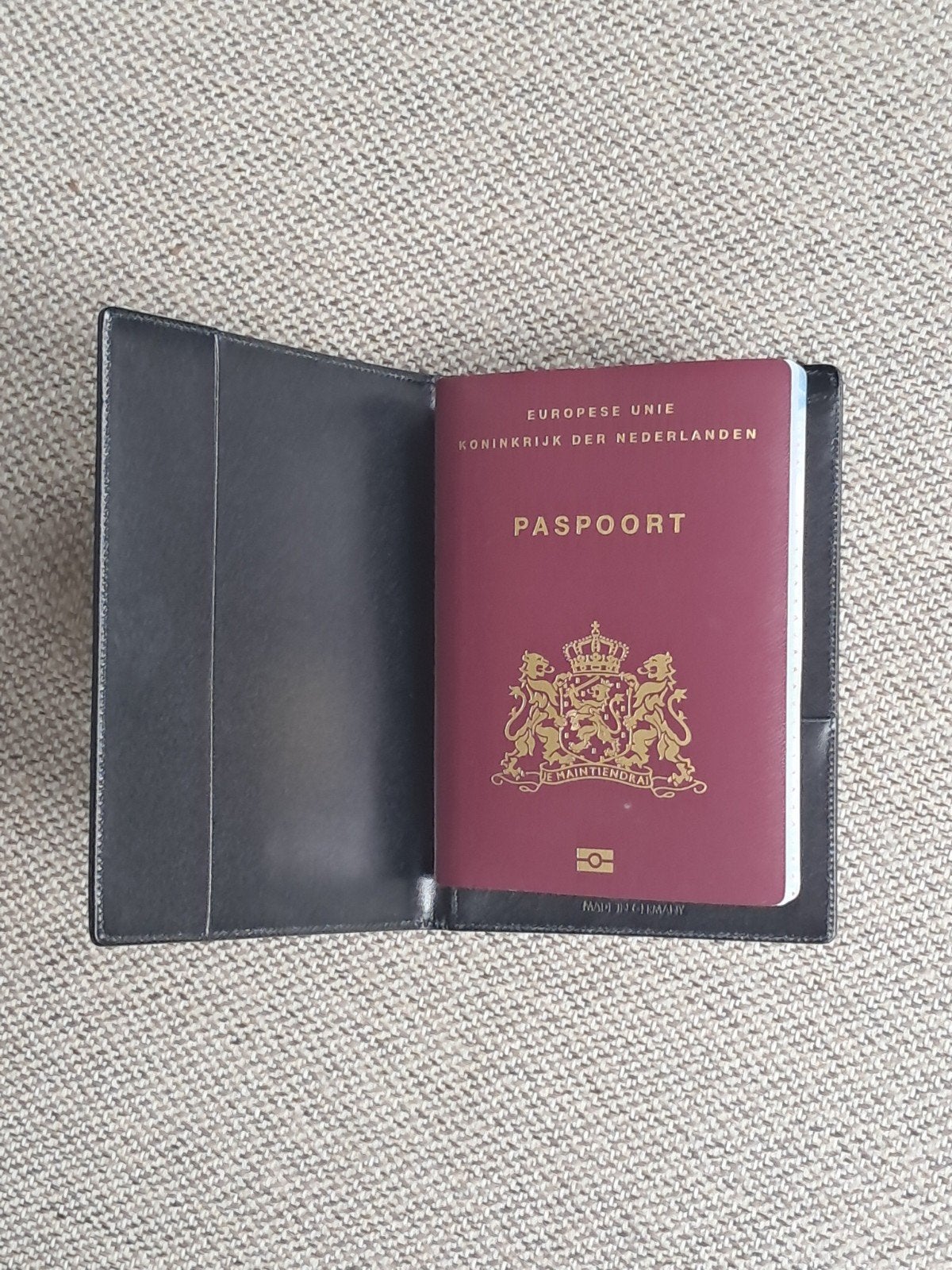Montblanc Paspoorthouder, Sieraden, Tassen en Uiterlijk, Portemonnees, Overige merken, Zwart, Nieuw, Ophalen of Verzenden