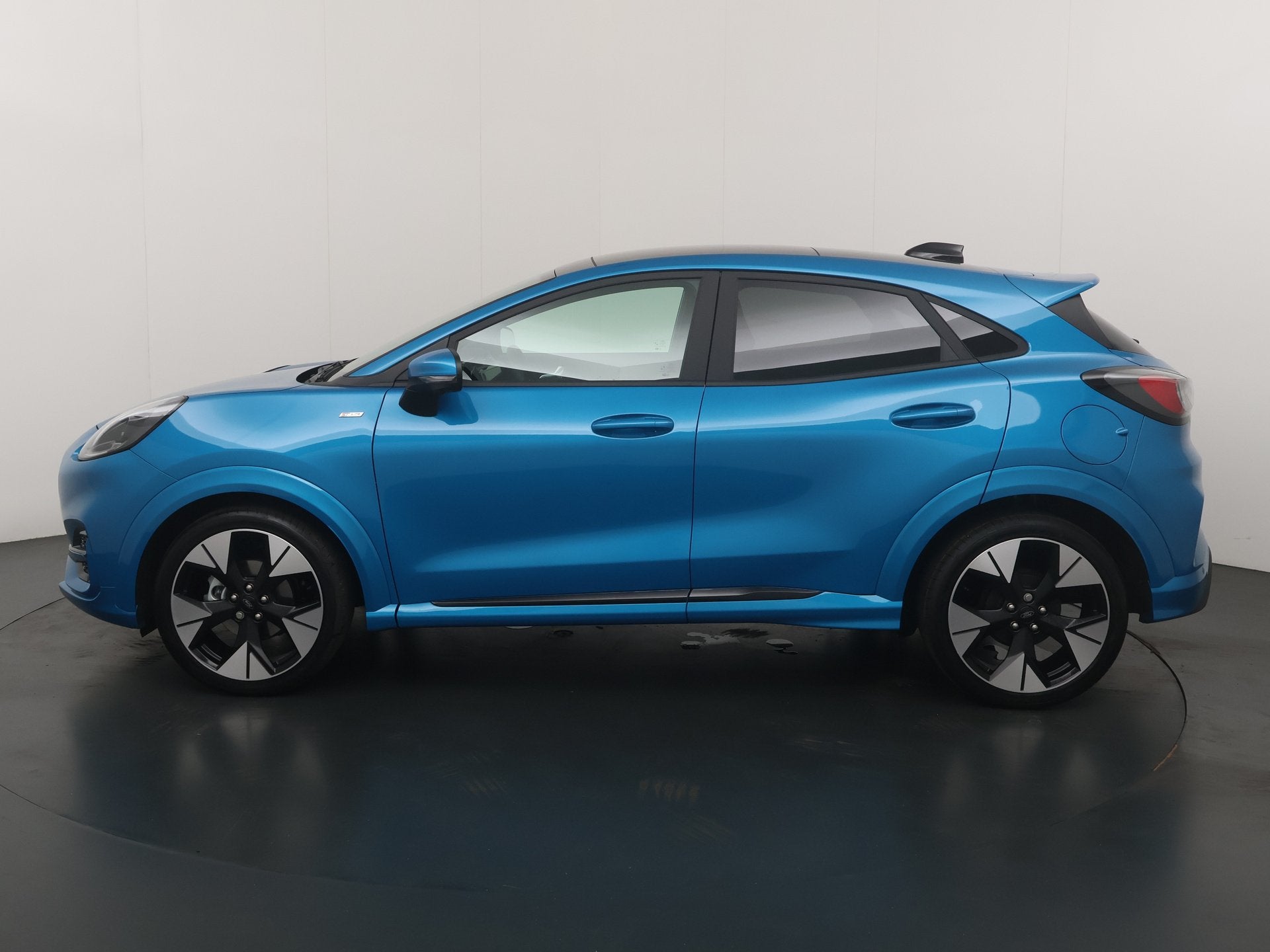 Ford Puma Hybrid ST-Line X | Pano | 19'' | Winterpack | Driv, Voorwielaandrijving, 12 maanden, 125 pk, Puma