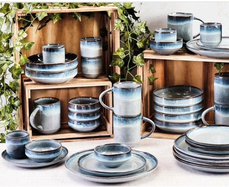 Björn Genesis  "Sea" volledig servies, Huis en Inrichting, Keuken | Servies, Nieuw, Ophalen of Verzenden, Overige stijlen, Aardewerk