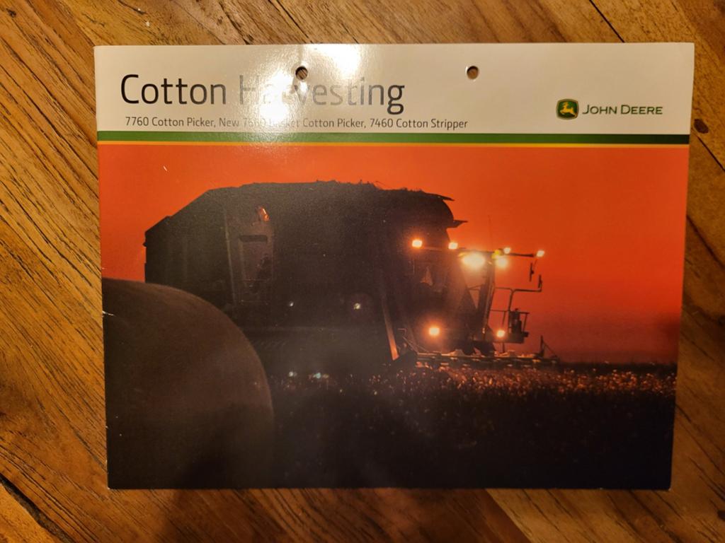 tractor folder John Deere Cotton Harvesting, Boeken, Catalogussen en Folders, Ophalen of Verzenden, Zo goed als nieuw