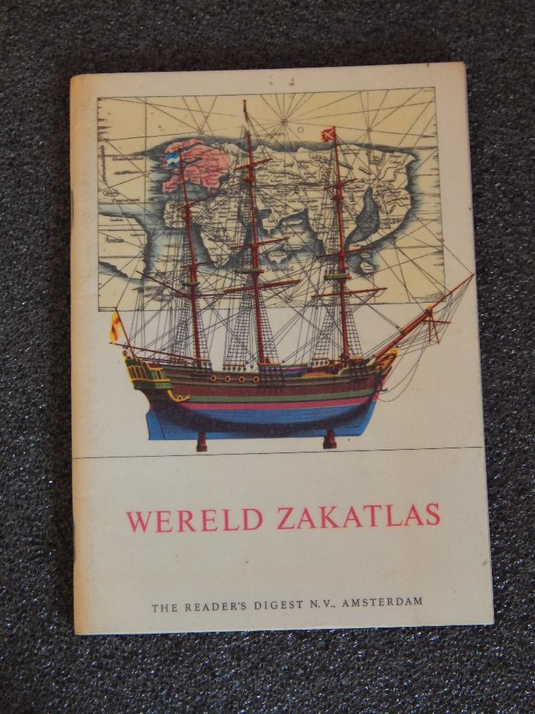 Wereld zak-atlas uit 1970, Gelezen, Overige atlassen, Ophalen of Verzenden, 1800 tot 2000