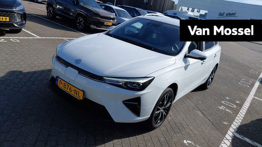 MG 5 Standard Range Luxury 50 kWh | Navi | Led Koplampen | 3, Auto's, MG, Gebruikt, 310 km, Wit, Origineel Nederlands