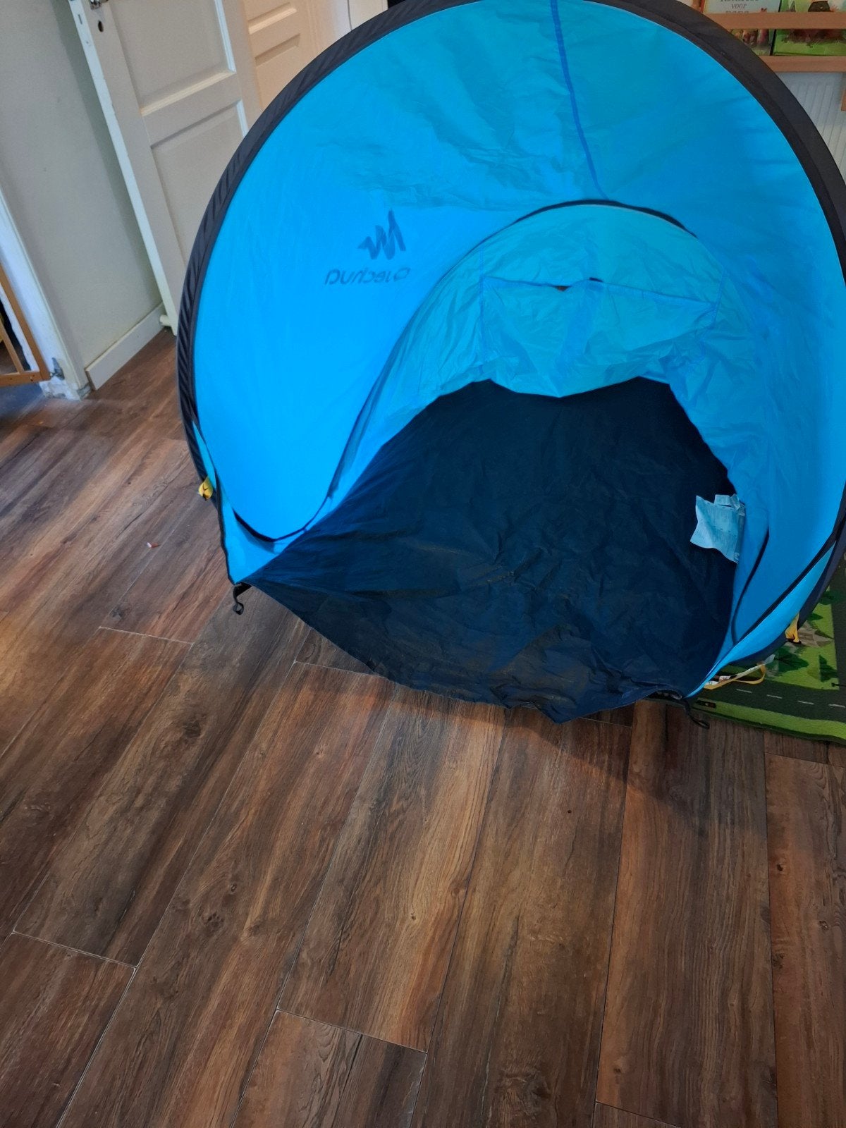 Quechua 2 seconds 0 Pop up tent, Ophalen