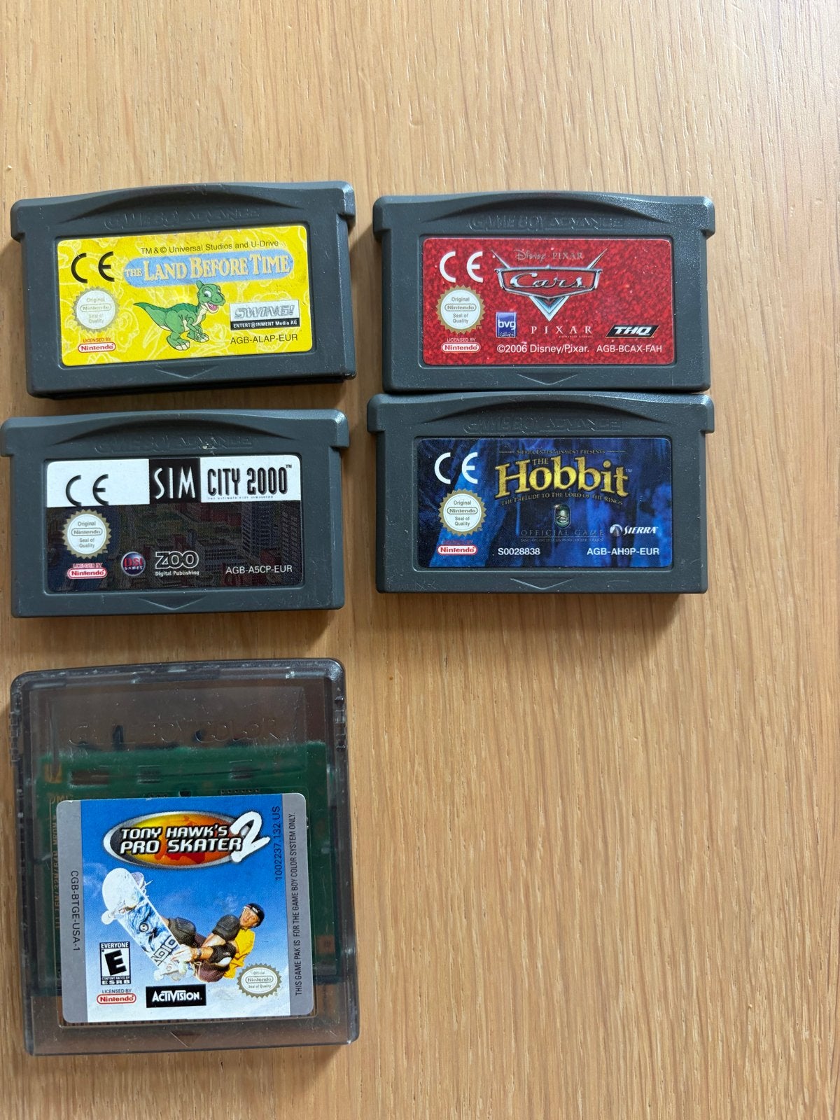 Game Boy Advance games: Cars, The Hobbit, Sim City 2000, etc, Spelcomputers en Games, Games | Nintendo Game Boy, Ophalen of Verzenden
