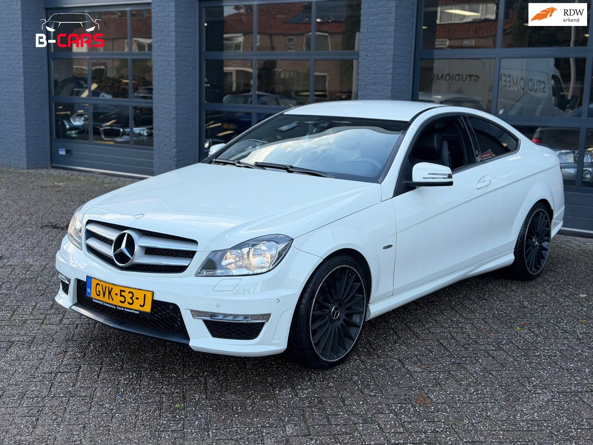Mercedes-Benz C-klasse Coupé 180 Edition 1 Stoelvw|Leer|Amg, Auto's, Mercedes-Benz, Euro 5, Achterwielaandrijving, 4 stoelen, 1796 cc