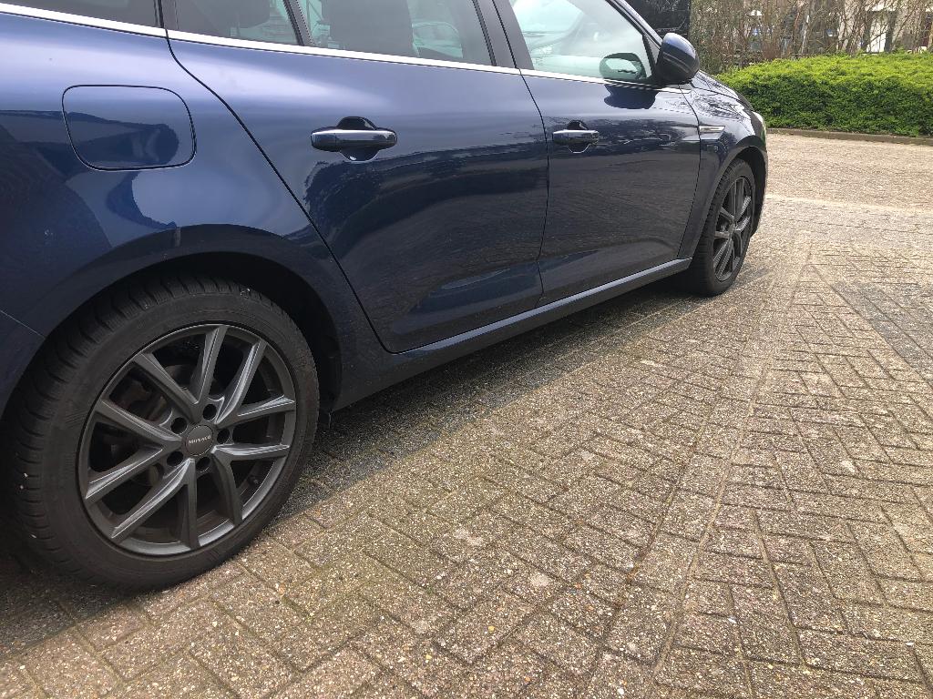 Set aluminium velgen antraciet voor o.a. Renault Megane, Auto-onderdelen, Banden en Velgen, Ophalen, Gebruikt, Velg(en), 17 inch
