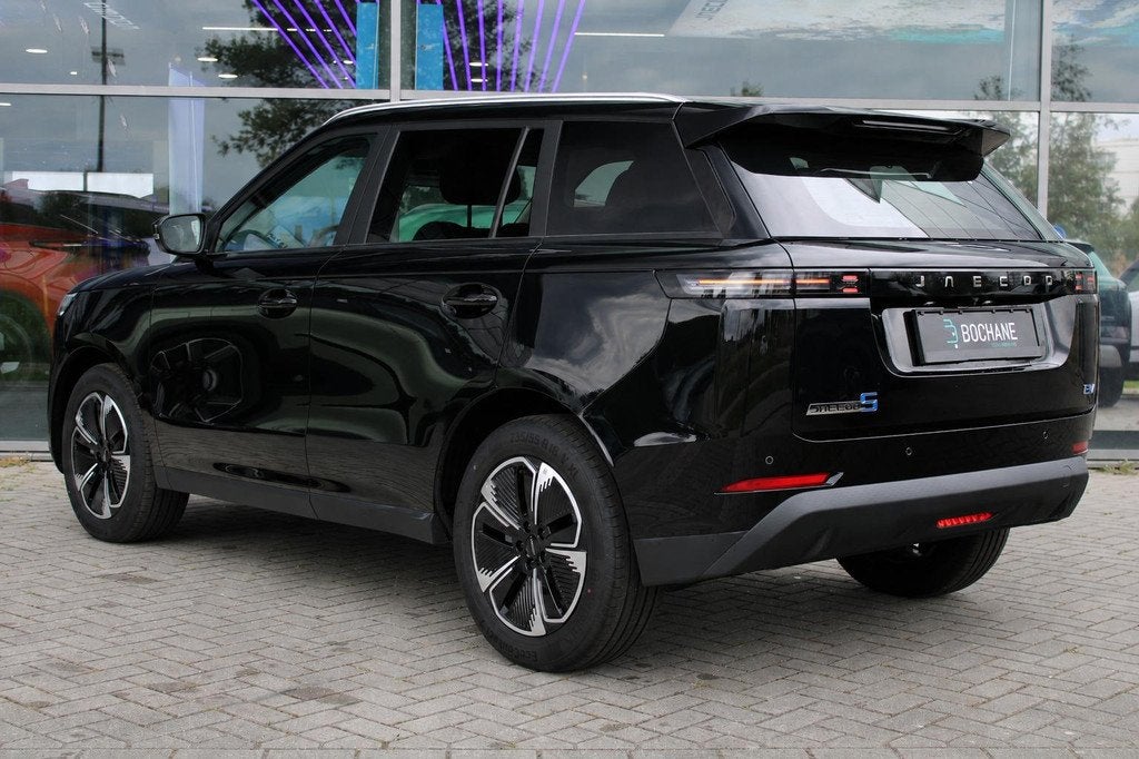 Jaecoo 5 EV Exclusive 61 kWh Carbon Crystal Black, Auto's, Overige Auto's, 402 km, Zwart, 211 pk, SUV of Terreinwagen