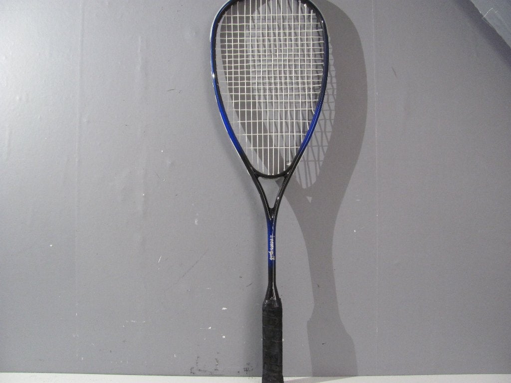 squashracket van INQ i never quit, Sport en Fitness, Ophalen of Verzenden, Zo goed als nieuw, Racket, Met hoes