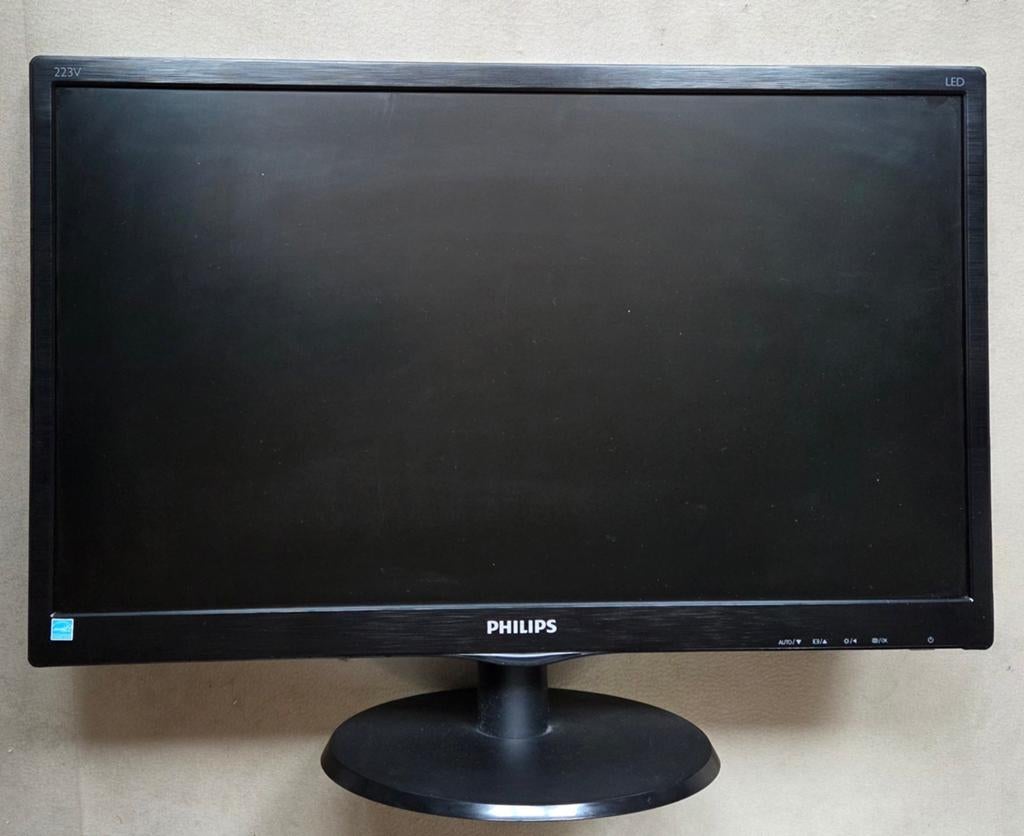 Philips 223V5L 22 inch LCD Monitor - HDMI, VGA, Audio Out, Ophalen, Philips, Gebruikt, Hoofdtelefoonaansluiting