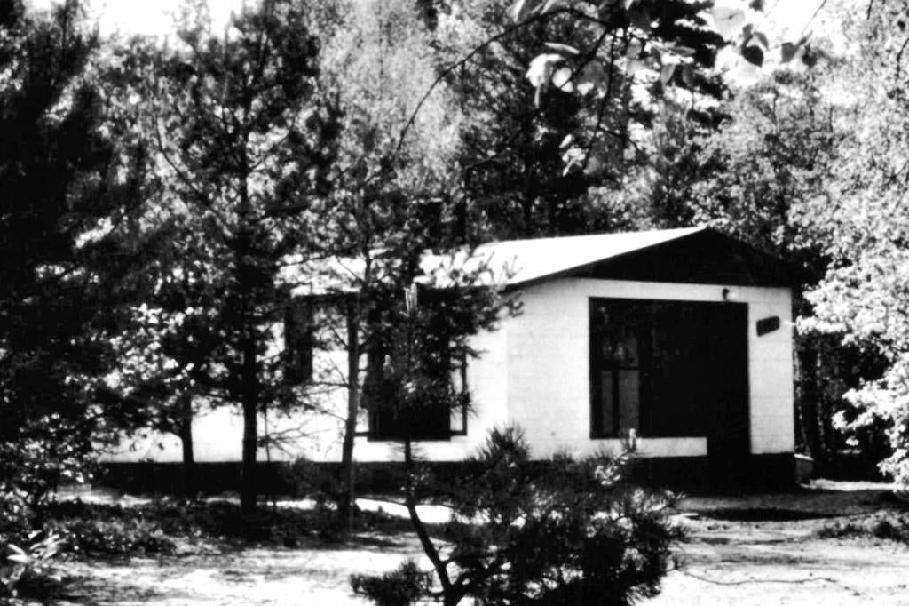 939147 Beekbergen 1966 Bungalow Heideheuvel zegel afgeweekt, Ophalen of Verzenden, 1960 tot 1980, Gelopen, Gelderland