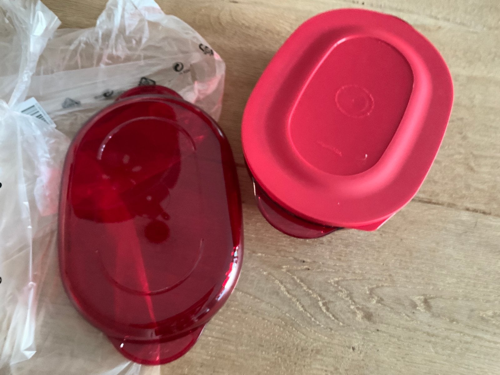 Tupperware microplus microwave met rooster rood, Tupperware, Schaal, Verzenden, Wit