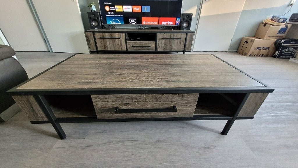 Industrieel TV-meubel, Gebruikt, 150 tot 200 cm, 25 tot 50 cm, Ophalen