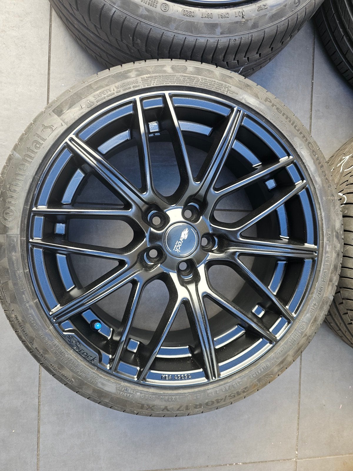 Vw.Polo 17 inch BROCK velgen met Continental zomerbanden, Ophalen of Verzenden