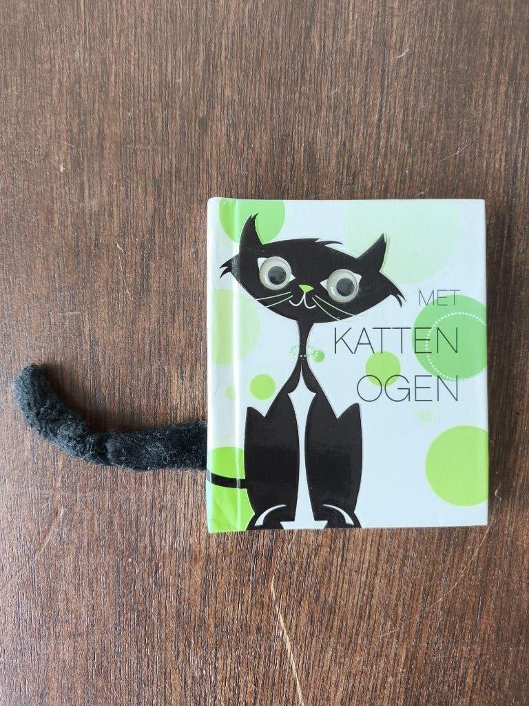 Met kattenogen – Susan Davis & Debra Keller, Ophalen of Verzenden, Gelezen, Susan Davis