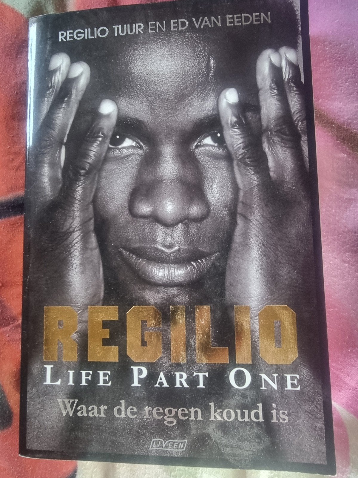 R. Tuur - Regilio Life, part one, Ophalen of Verzenden, Zo goed als nieuw, R. Tuur; Ed van Eeden, Sport