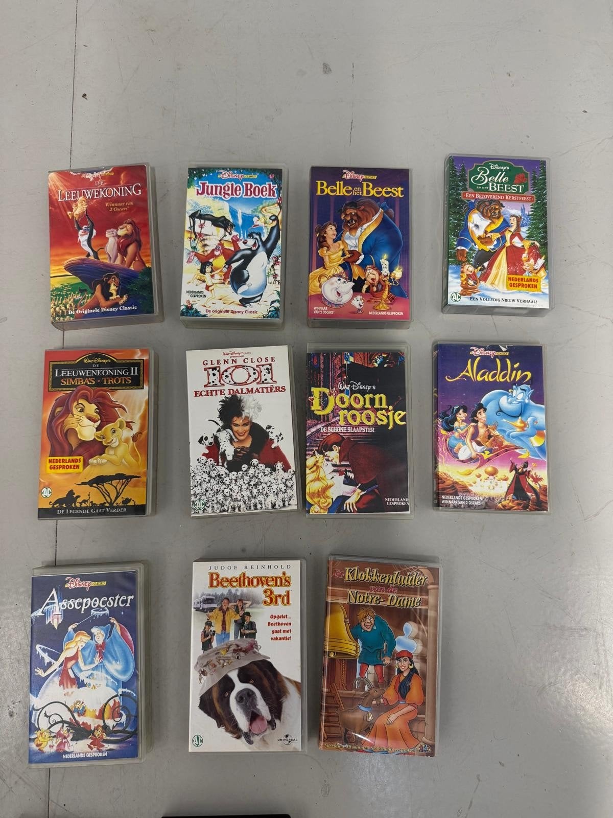 Grote collectie VHS-banden: Pokémon, Disney, Metallica, 007, Ophalen, Gebruikt, Alle leeftijden, Kinderfilm
