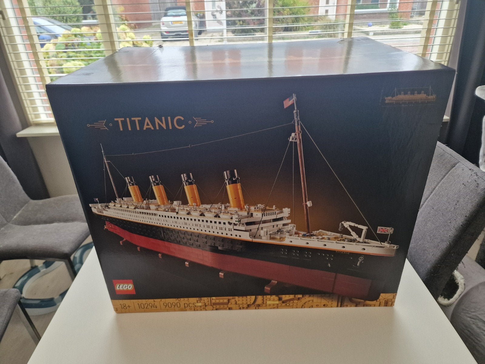 Lego Titanic. Item 10294. 9090 pcs.