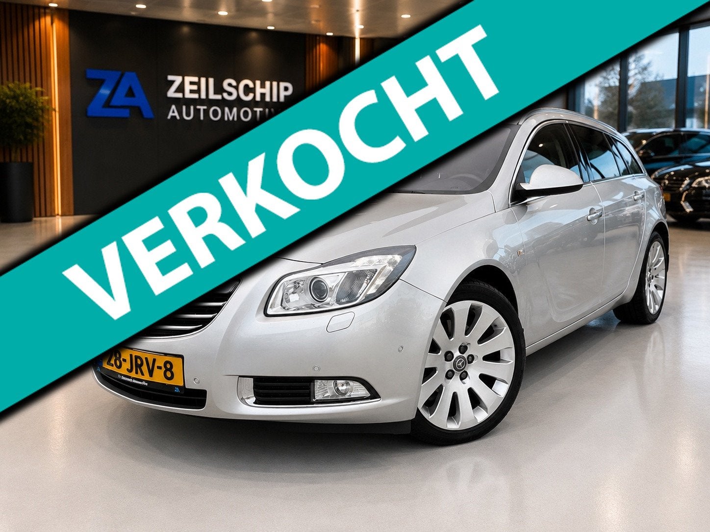 Opel Insignia Sports Tourer 2.0 Turbo Cosmo Navi|Camera|Leer, Auto's, Opel, Zwart, 4 cilinders, Nieuw, 93 €/maand