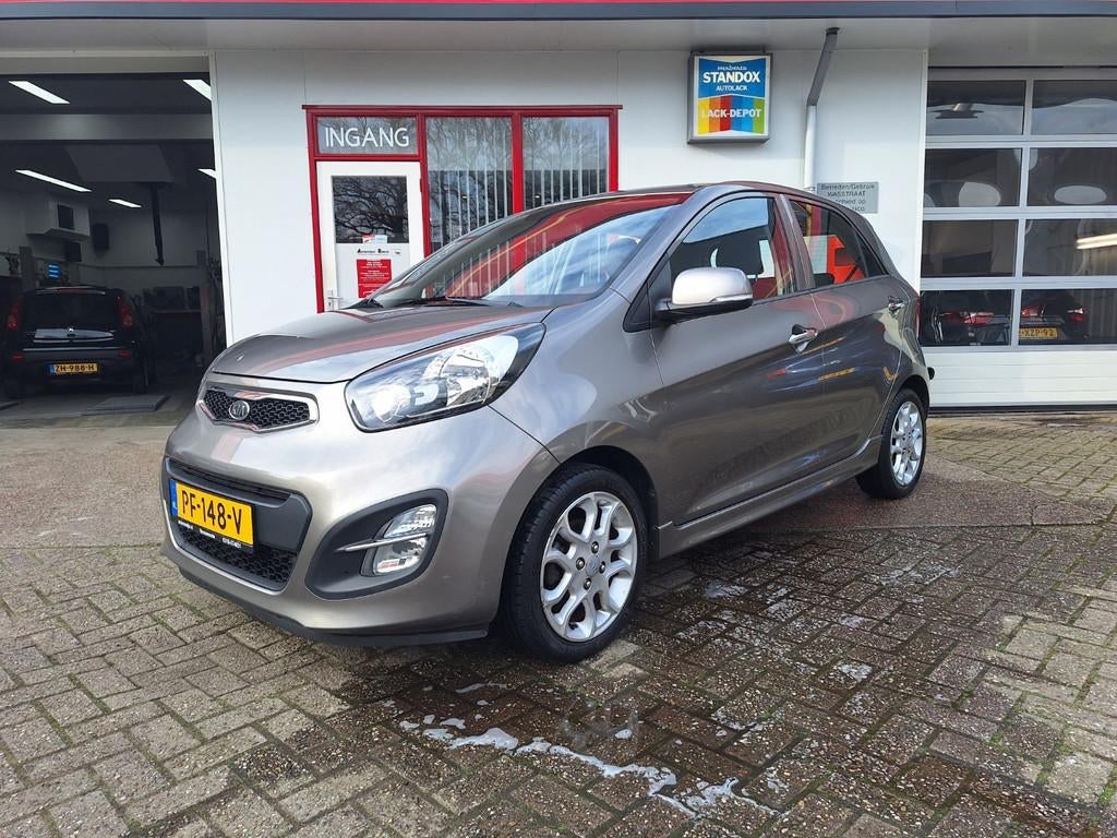 Kia Picanto 1.0 CVVT 5-DRS CLIMATE / Elektrisch pakket / LMV, Voorwielaandrijving, Euro 5, Gebruikt, 400 kg