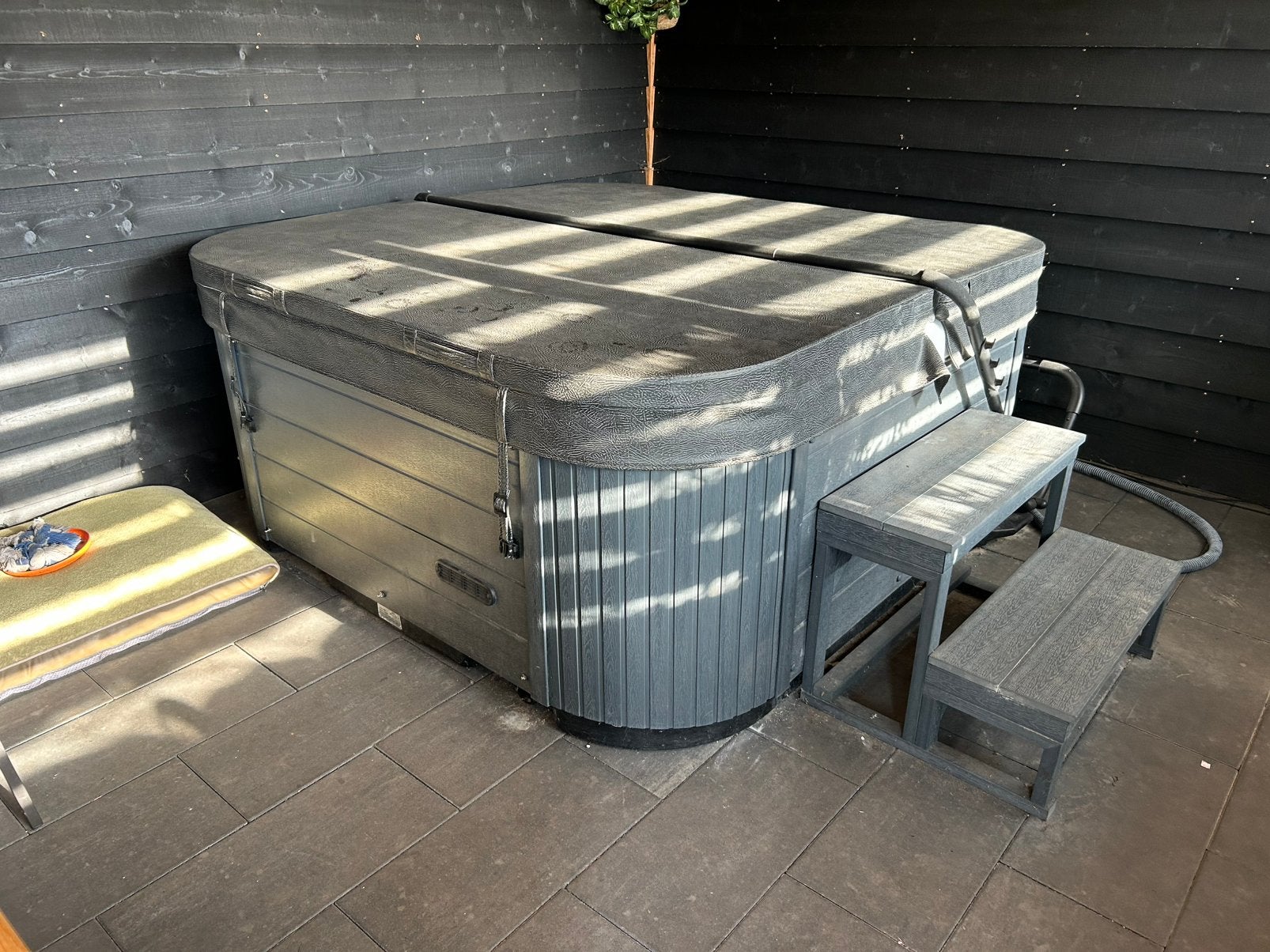 Jacuzzi met balboa besturing  defect verwarmingselement, Ophalen, Zo goed als nieuw