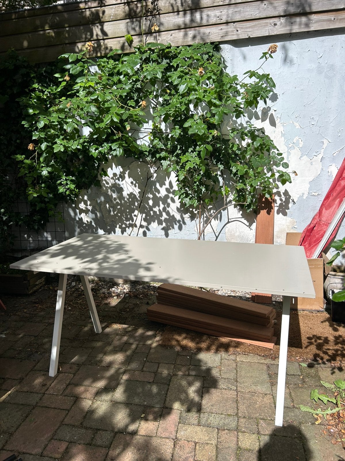 IKEA BUREAU TE KOOP, Tuin en Terras, Picknicktafels, Ophalen of Verzenden, Zo goed als nieuw, Rechthoekig, Hout