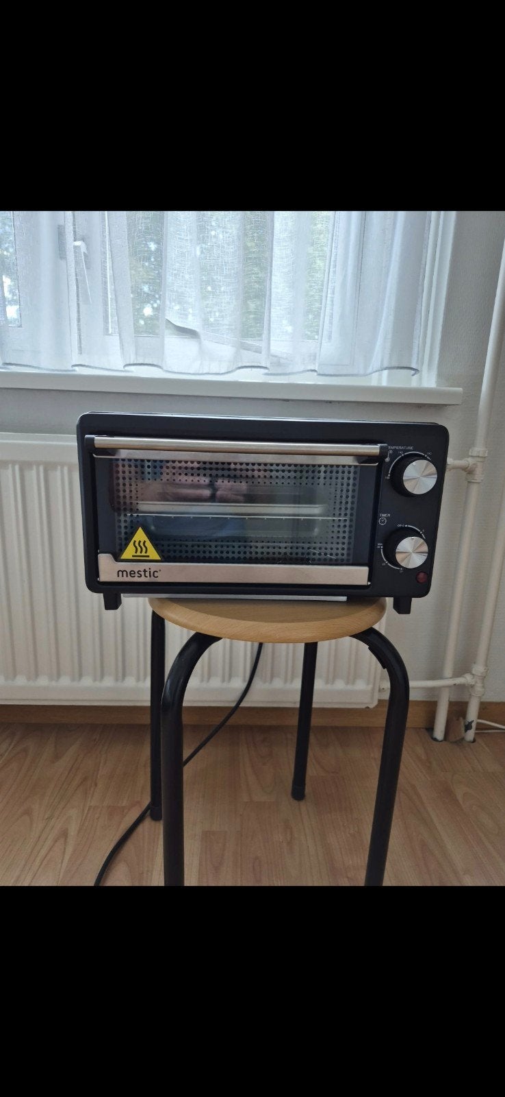 Oventje Caravan Camper boot. Mestic mo 80  800w, Witgoed en Apparatuur, Ophalen of Verzenden, Zo goed als nieuw, Minder dan 45 cm