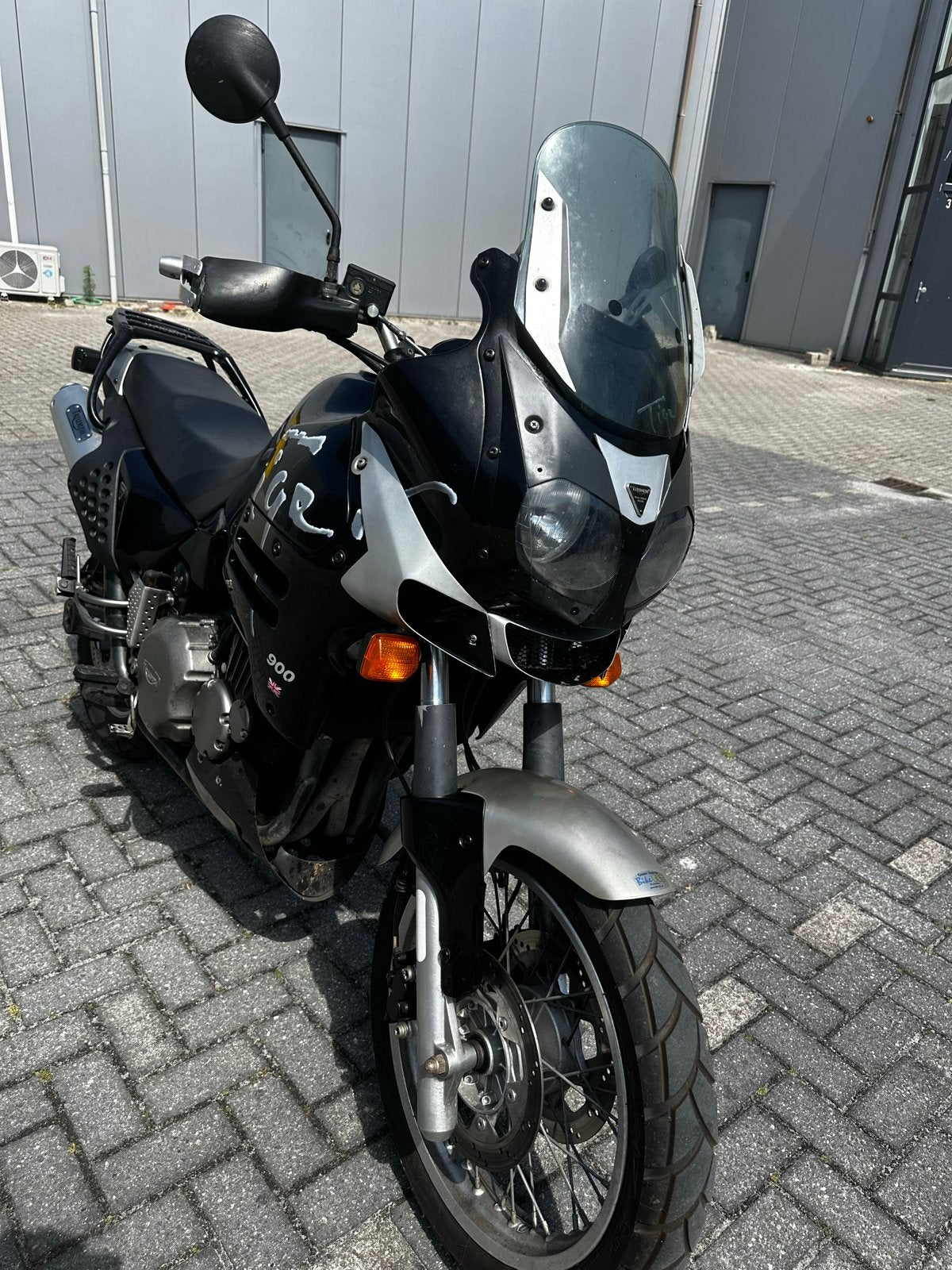 Triumph Tiger 900 - Avontuurlijke Toermotor