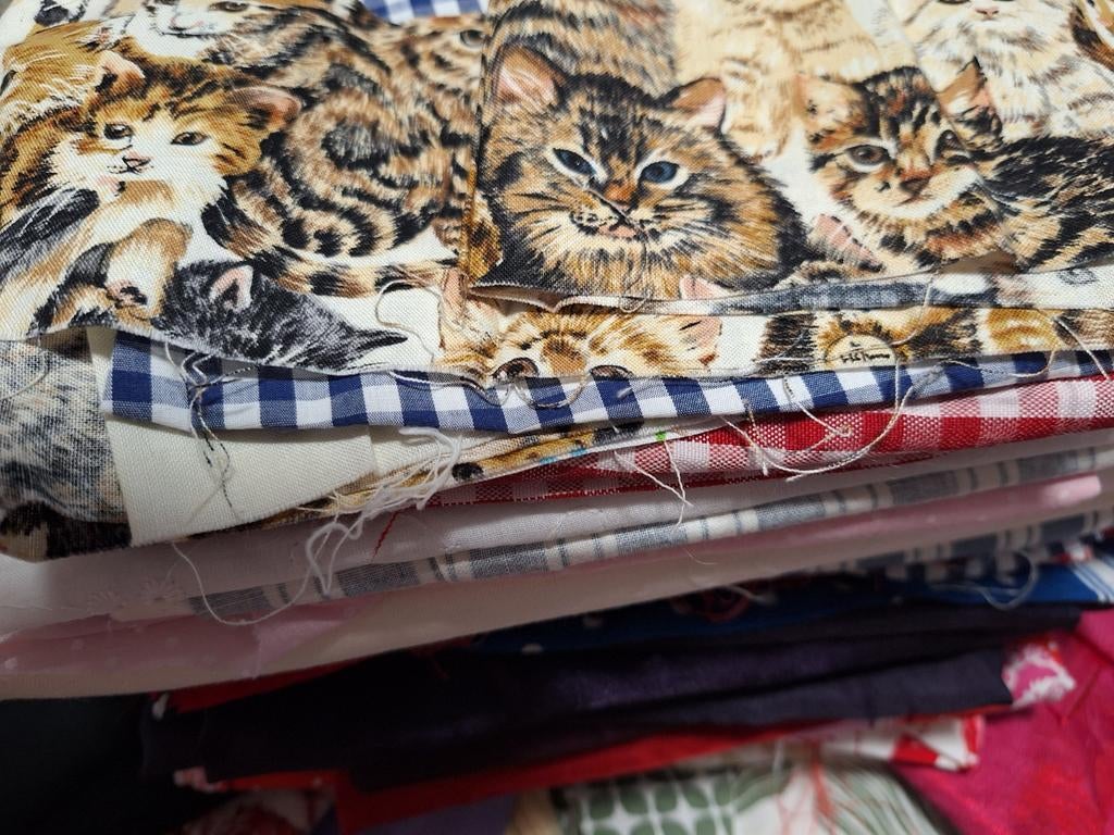 OPRUIMING € 7,50 Diverse stoffen lapjes, Overige kleuren, Ophalen of Verzenden, 30 tot 120 cm, Katoen