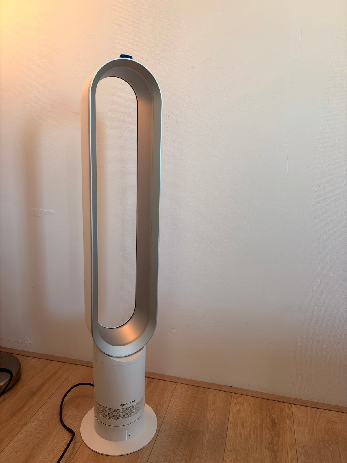 Dyson Cool AM07 Torenventilator Wit/Zilver, Witgoed en Apparatuur, Ophalen, Ventilator met afstandsbediening, Zo goed als nieuw