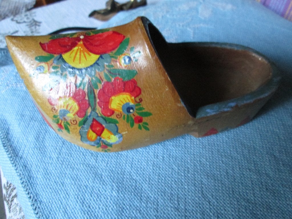 vintage houten klomp, Ophalen