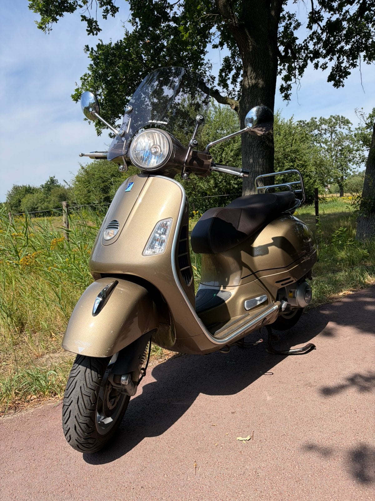 Vespa GTS 300ie - Luxe Scooter in Topstaat, Ophalen, Gebruikt, Overige modellen, Maximaal 45 km/u