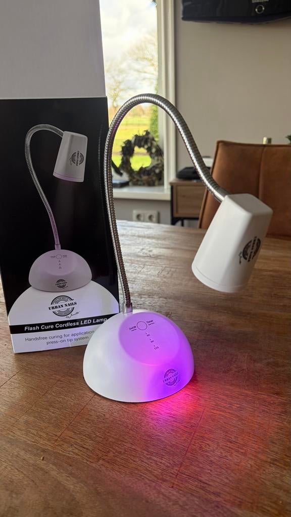 Urban Nails Flash Cure Led lamp, Wit, Ophalen of Verzenden, Zo goed als nieuw, Handen en Nagels