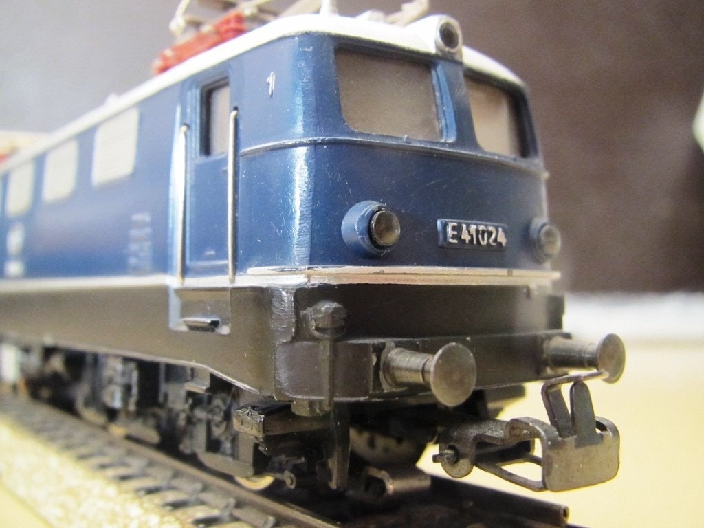 Märklin H0 # 3034 E-Lok DB E41 blauw, gegoten zéér goed, Hobby en Vrije tijd, Modeltreinen | H0, Wisselstroom, Gebruikt, Locomotief