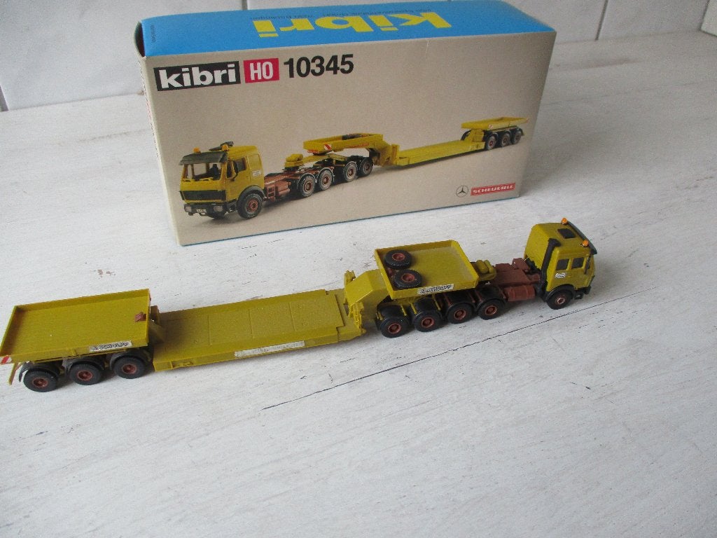 Kibri Mercedes Vrachtwagen met Oplegger no 10345, Ophalen of Verzenden, Zo goed als nieuw, Bus of Vrachtwagen, Overige merken
