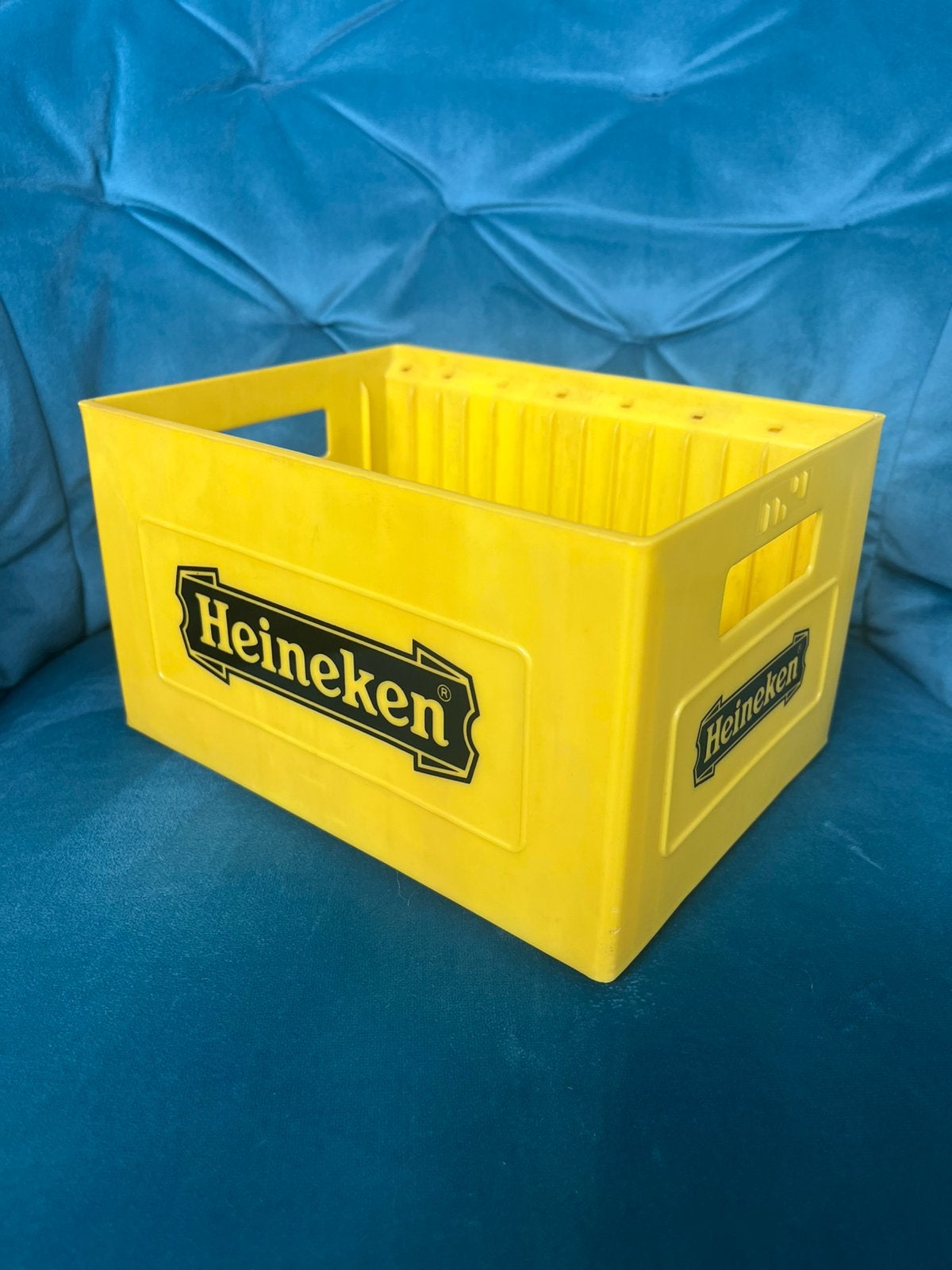Vintage felgeel Heineken CD-houder (jaren ‘90), Ophalen of Verzenden, Gebruikt, Overige typen, Heineken