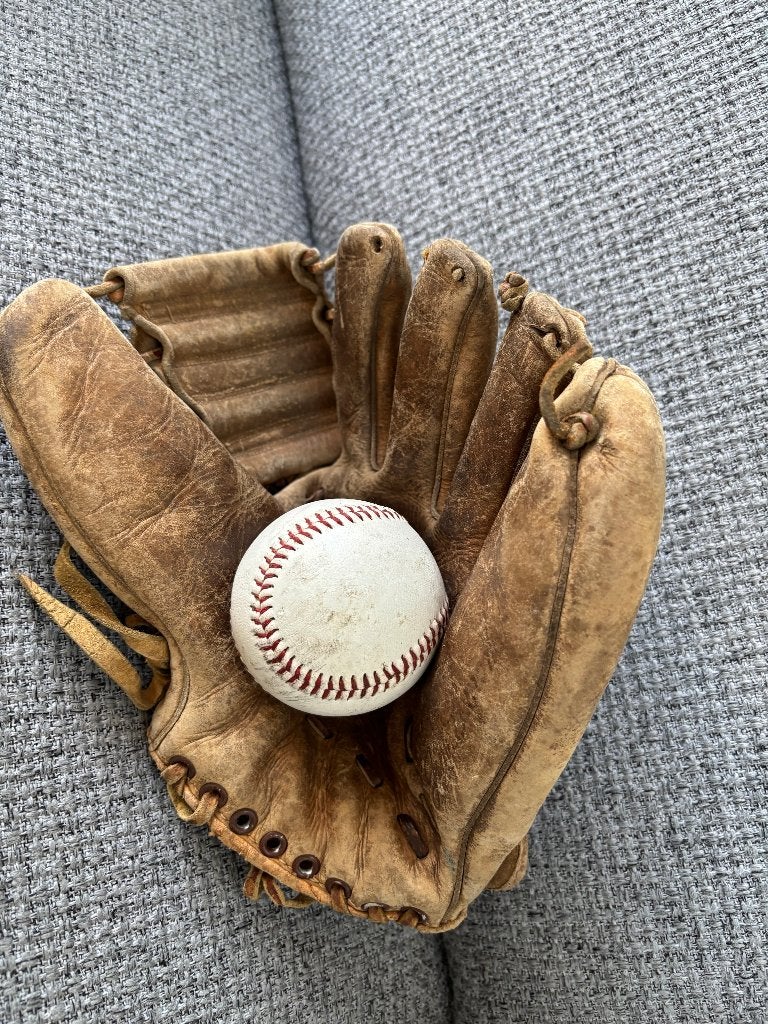 vintage honkbal handschoen uit de zestiger jaren, Ophalen of Verzenden, Gebruikt, Honkbal, Handschoen