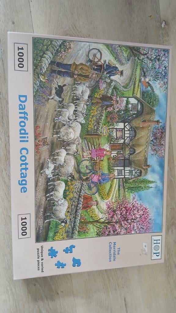 House of Puzzles - Daffodil Cottage 1000 stukjes, Ophalen of Verzenden, 500 t/m 1500 stukjes, Zo goed als nieuw, Legpuzzel