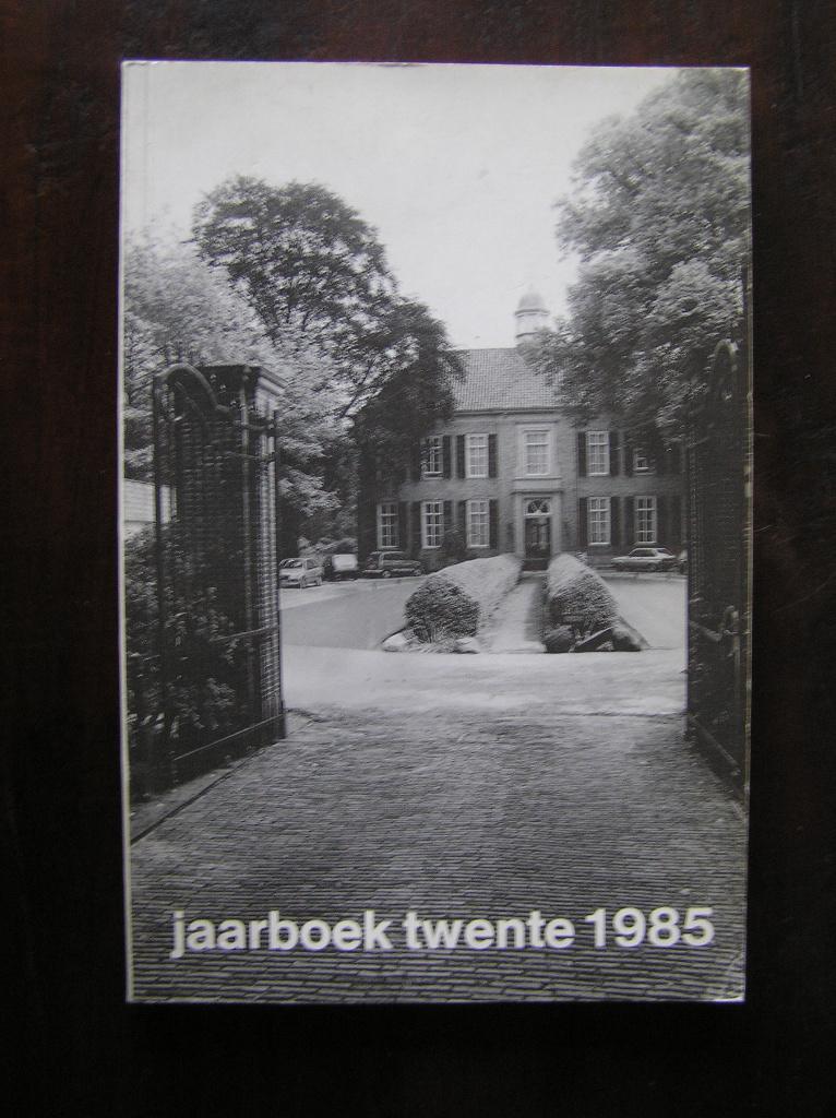 Jaarboek Twente 1985. Nr. 24., Boeken, Ophalen of Verzenden, Zo goed als nieuw