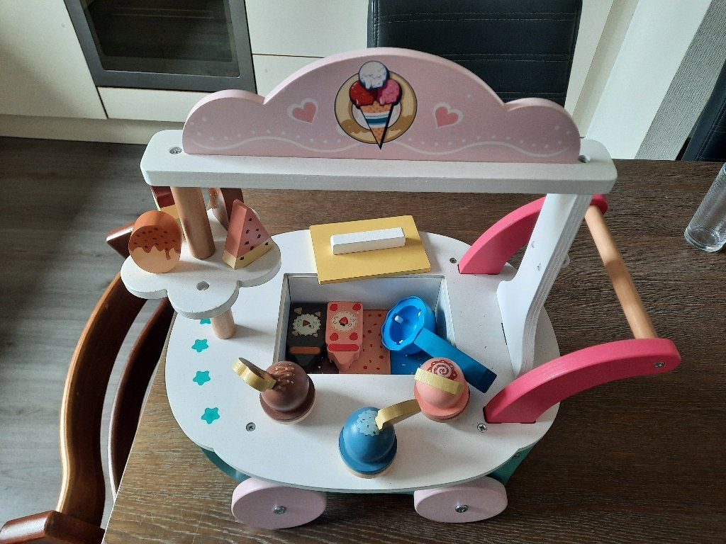 Ijscokar van houten, Ophalen, Zo goed als nieuw, Meubelstuk of Keukentje