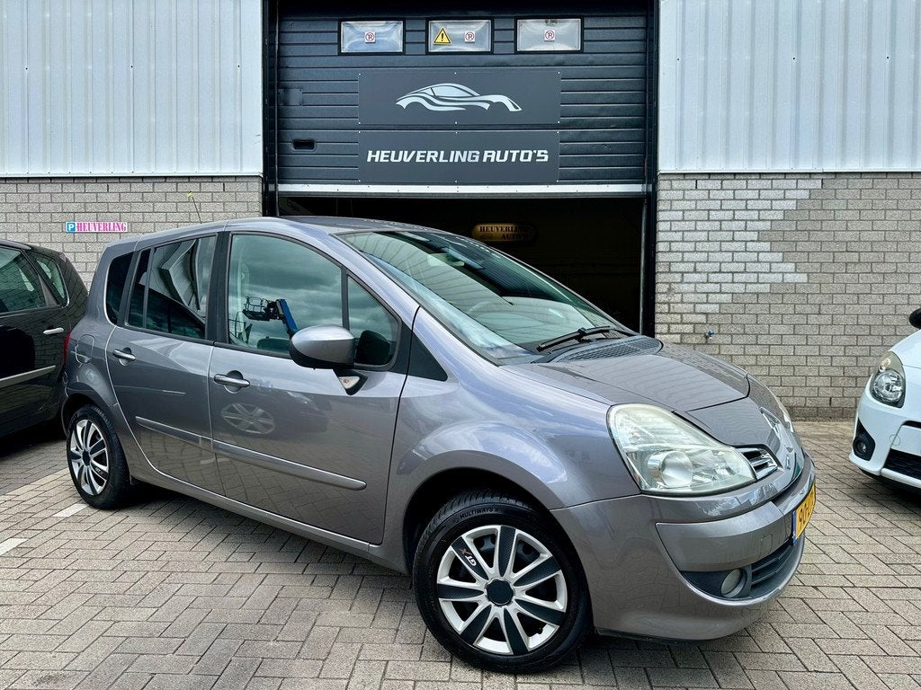 Renault Grand Modus 1.2 TCE Dynamique | RIEM V.V | Clima | P, Voorwielaandrijving, Euro 5, Gebruikt, Zwart