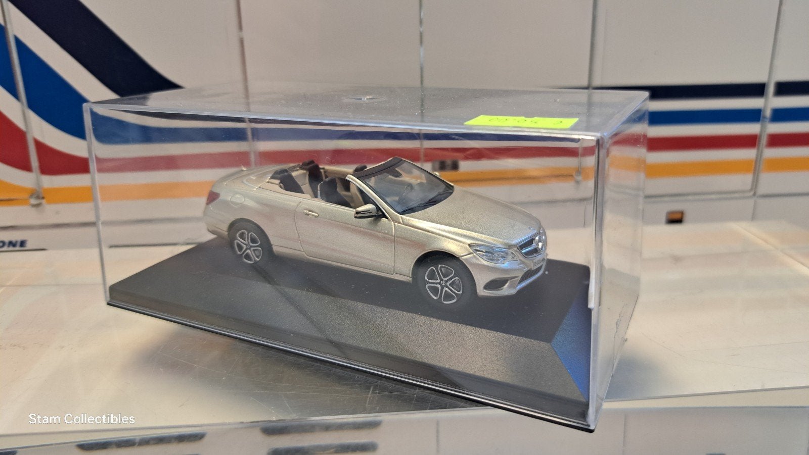 Kyosho Mercedes-Benz A212 E-Class Convertible Aragoniet 2013, Hobby en Vrije tijd, Modelauto's | 1:43, Kyosho, Auto, Ophalen of Verzenden