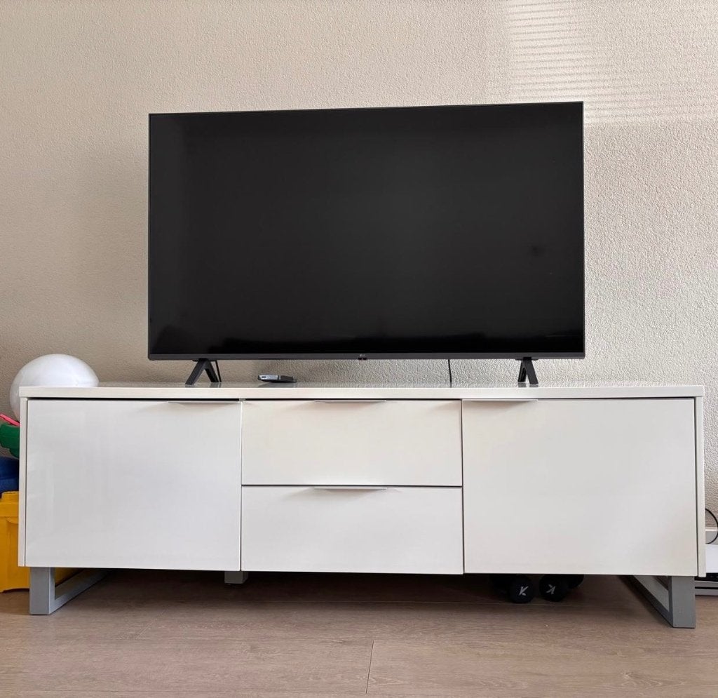 Tv meubel, Ophalen, 150 tot 200 cm, Zo goed als nieuw, Minder dan 100 cm