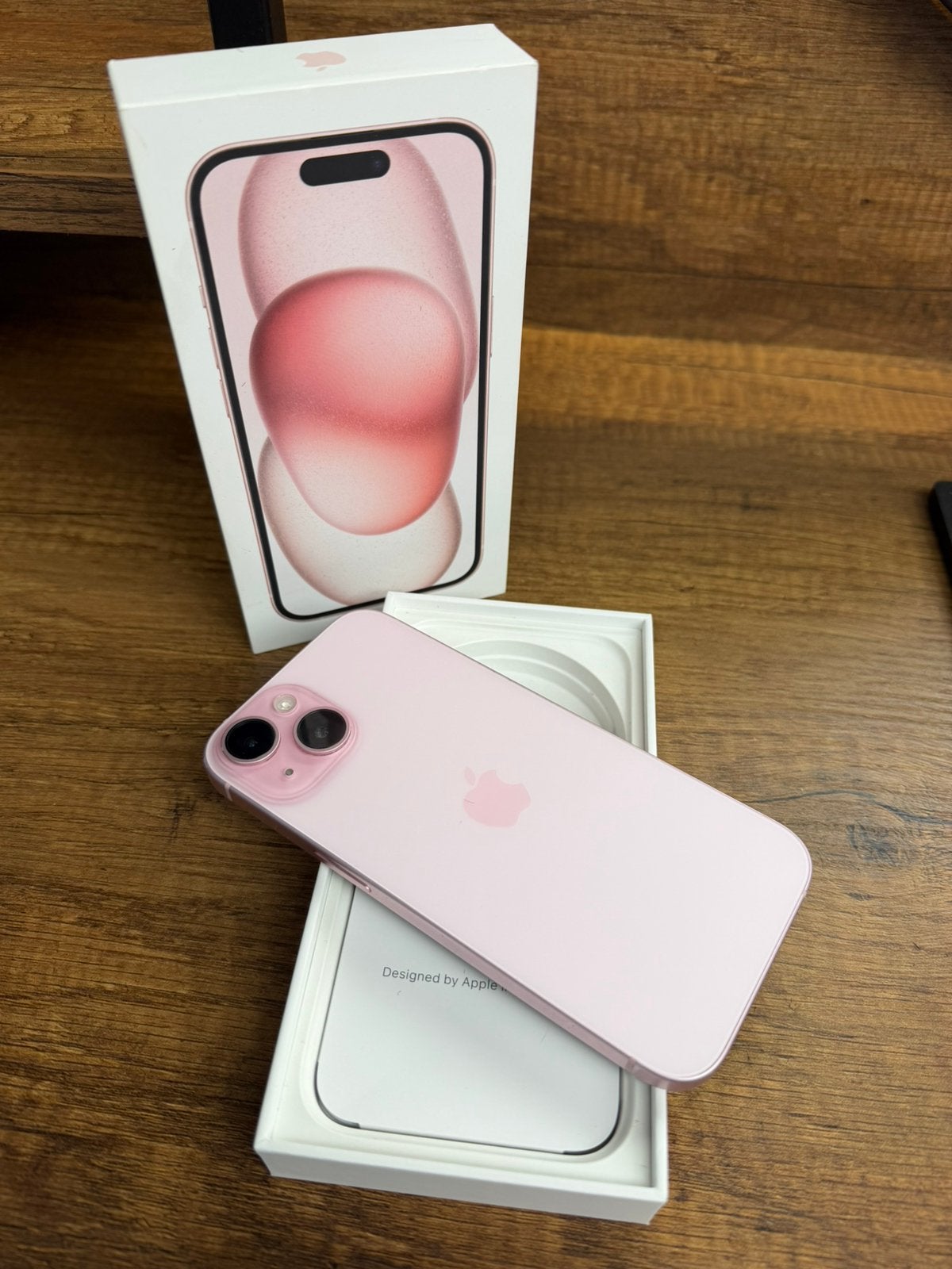 Iphone 15 roze 128gb & 77%, 128 GB, IPhone 15, 77 %, Ophalen of Verzenden