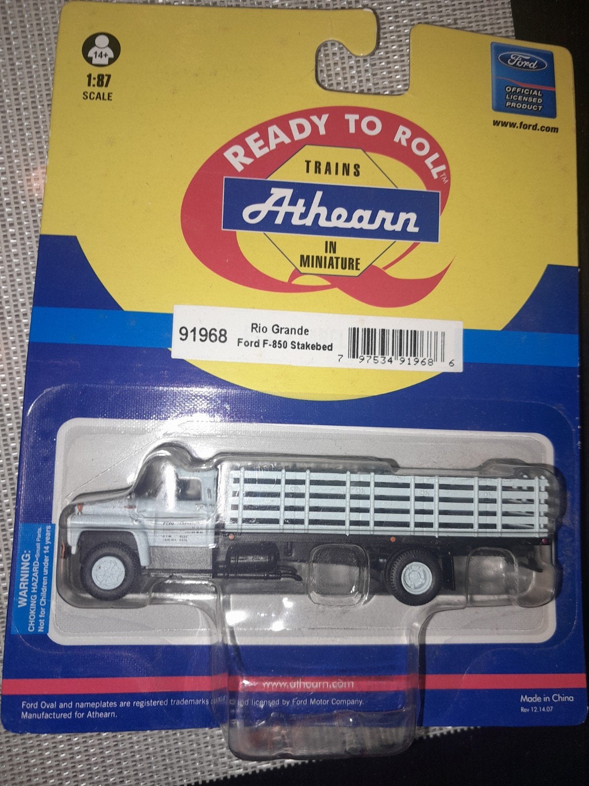 Athearn Rio Grande Ford F-850 Stakebed 1:87 Schaal, Ophalen of Verzenden, Nieuw