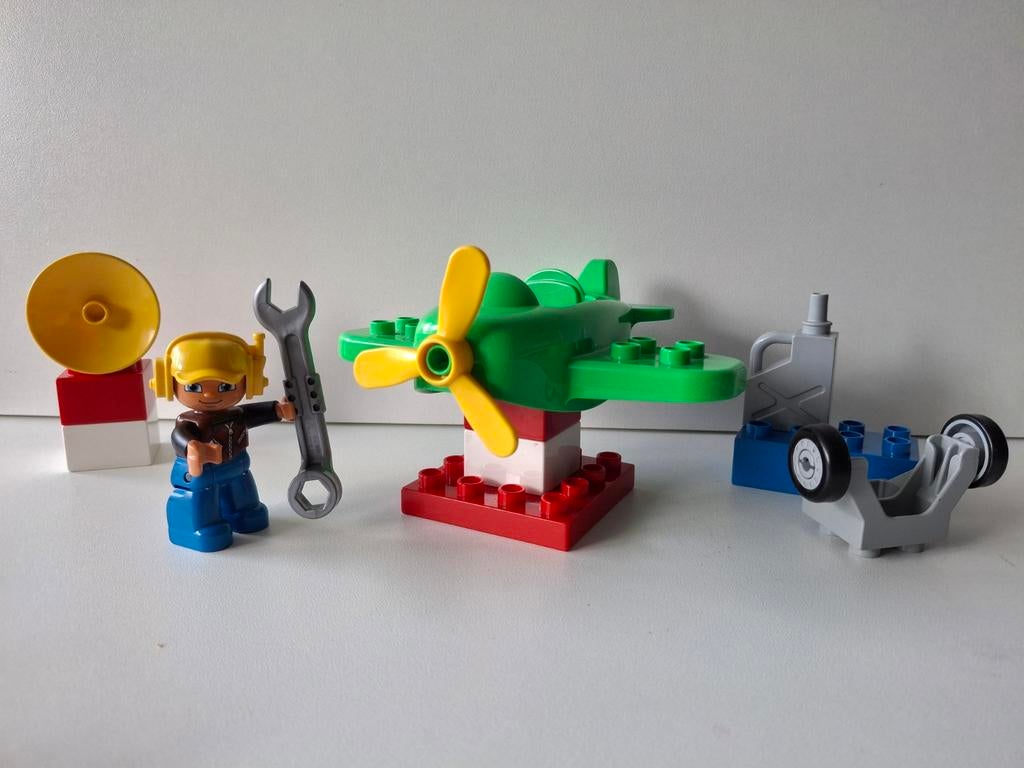 Duplo 10808. Vliegtuig met monteur/piloot. Complete set, Ophalen of Verzenden
