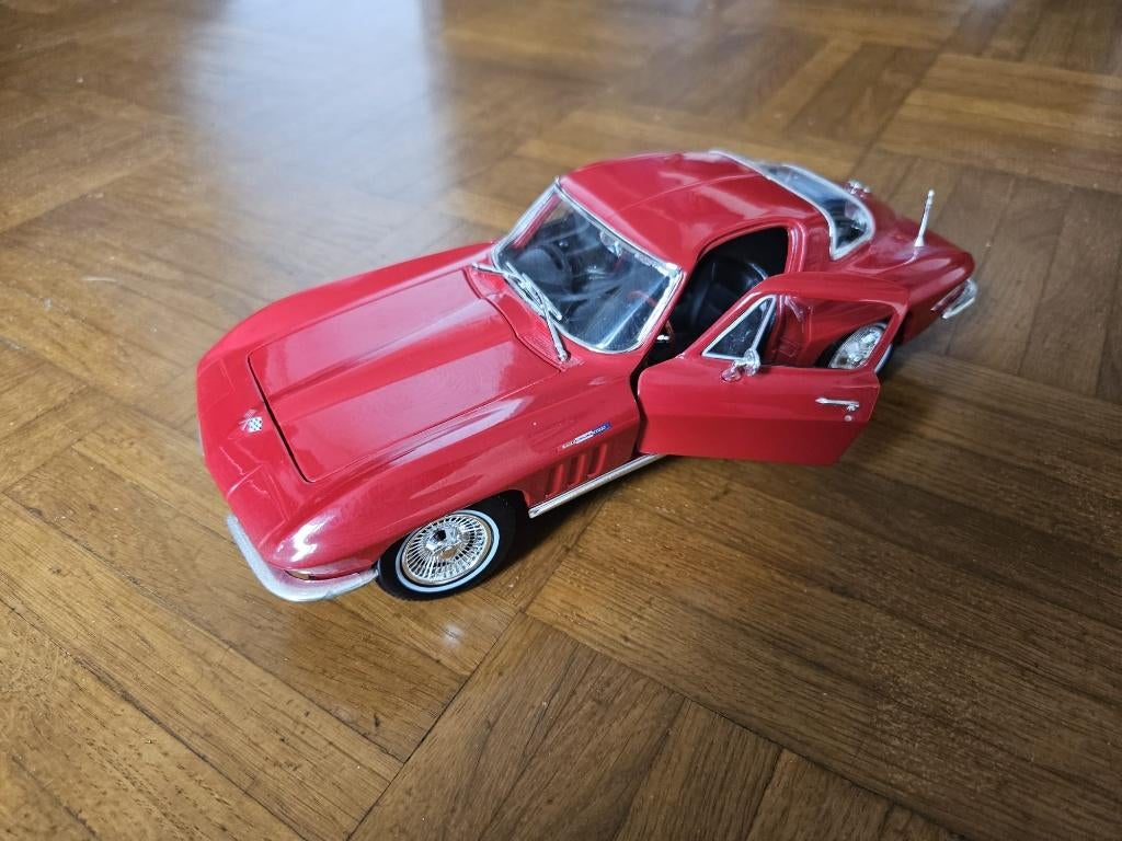 Chevrolet	Corvette (1965), Ophalen of Verzenden, Zo goed als nieuw, Auto, Maisto